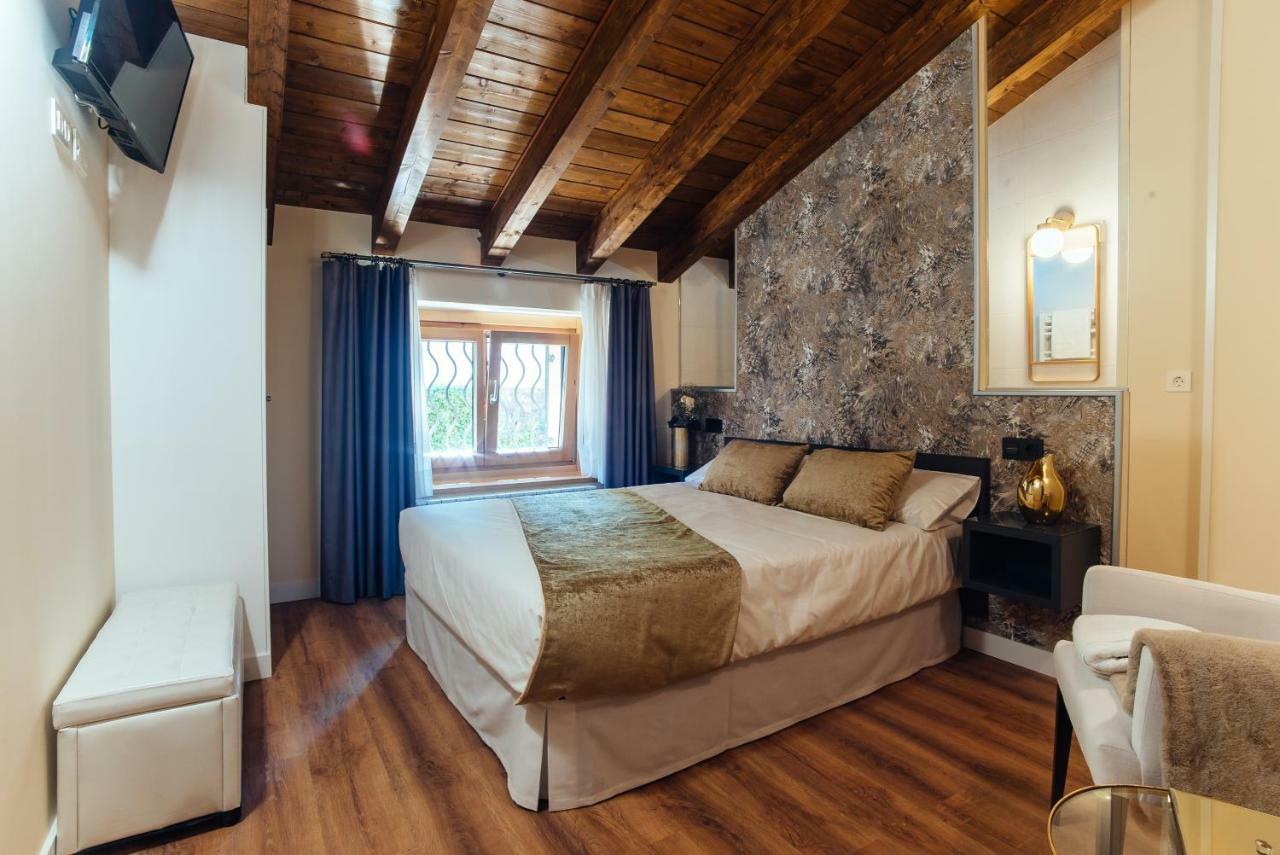 Hotel Rural Pinares De Soria モリーノス・デ・ドゥエロ エクステリア 写真