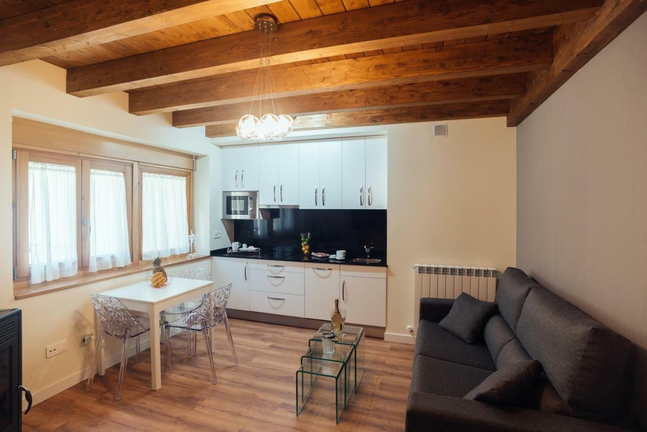 Hotel Rural Pinares De Soria モリーノス・デ・ドゥエロ エクステリア 写真