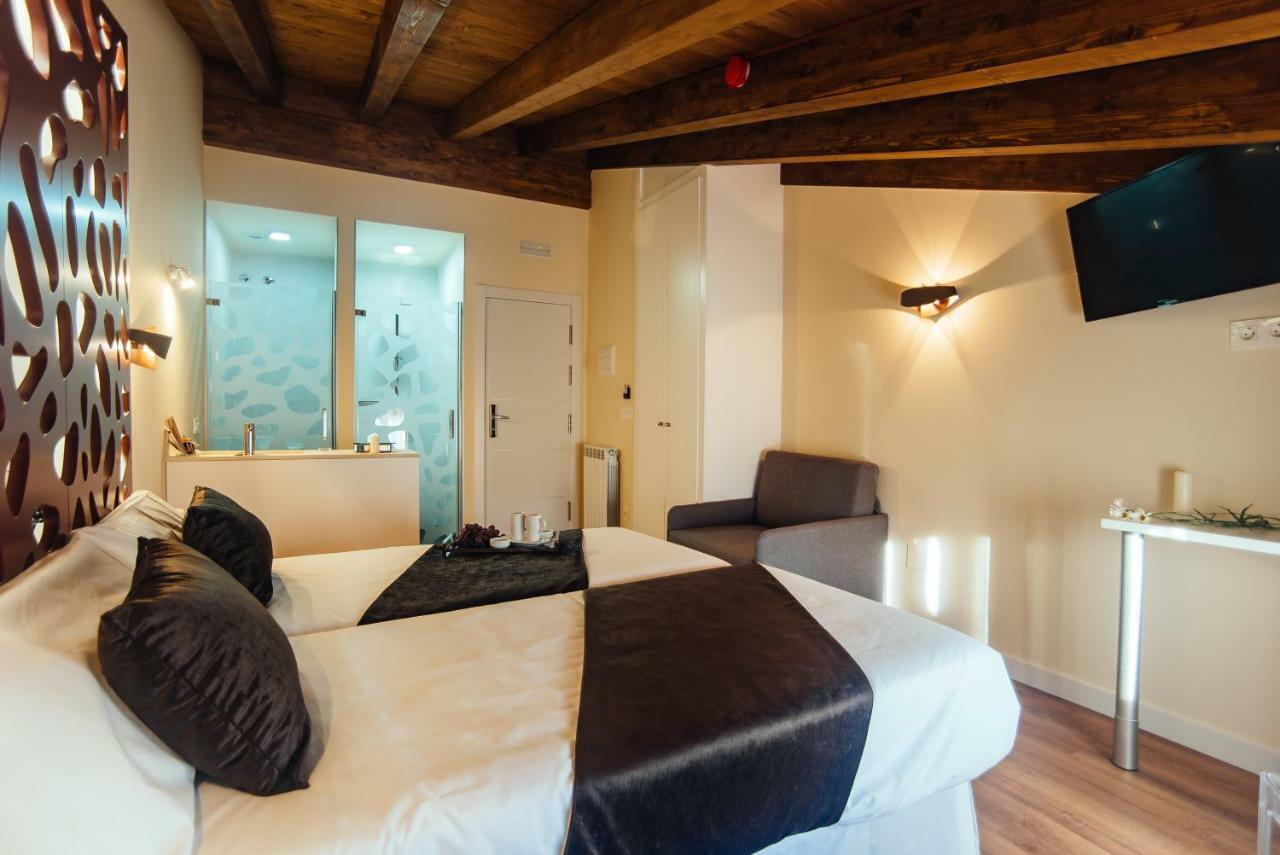 Hotel Rural Pinares De Soria モリーノス・デ・ドゥエロ エクステリア 写真